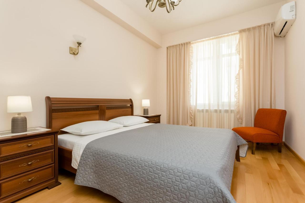 Downtown Two-Bedroom Apartment Ll Tbilisi Exterior foto