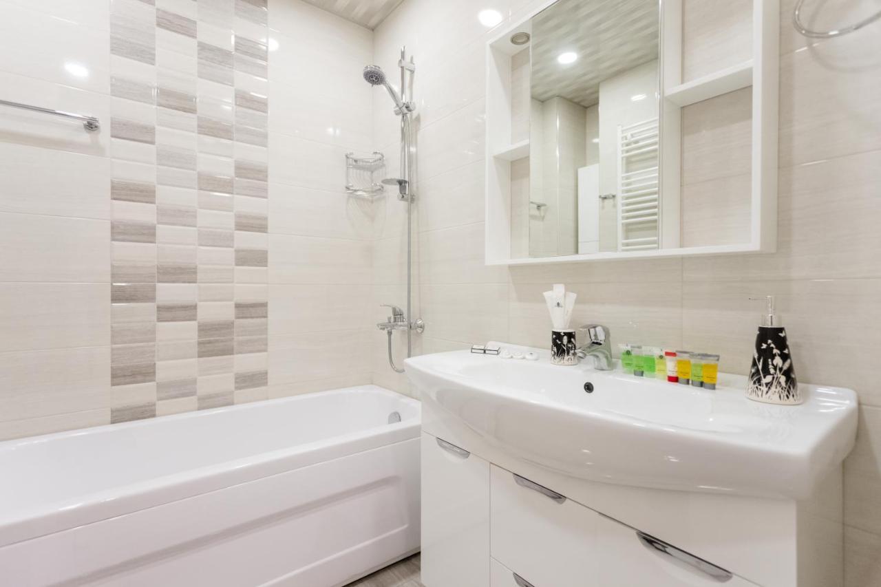 Downtown Two-Bedroom Apartment Ll Tbilisi Exterior foto